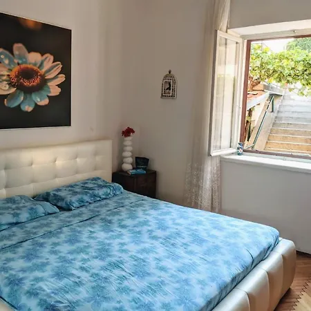 Glorianita Sweethome,centar, Reserved Parking,self Check- In * Šibenik