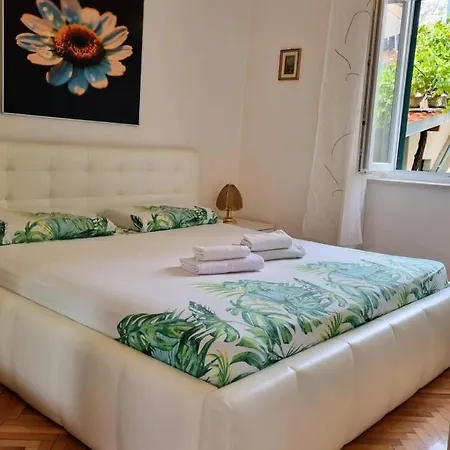 Glorianita Sweethome,centar, Reserved Parking,self Check- In Apartment