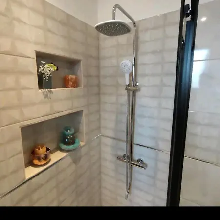 Apartment Glorianita Sweethome,centar, Reserved Parking,self Check- In