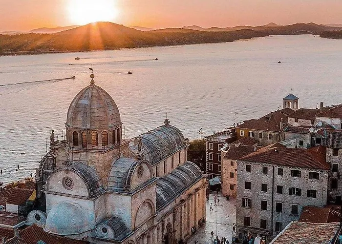 Glorianita Sweethome,centro, Free Parking,self Check- In Lägenhet Šibenik