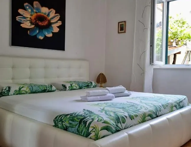 Glorianita Sweethome,centro, Free Parking,self Check- In Appartement Šibenik