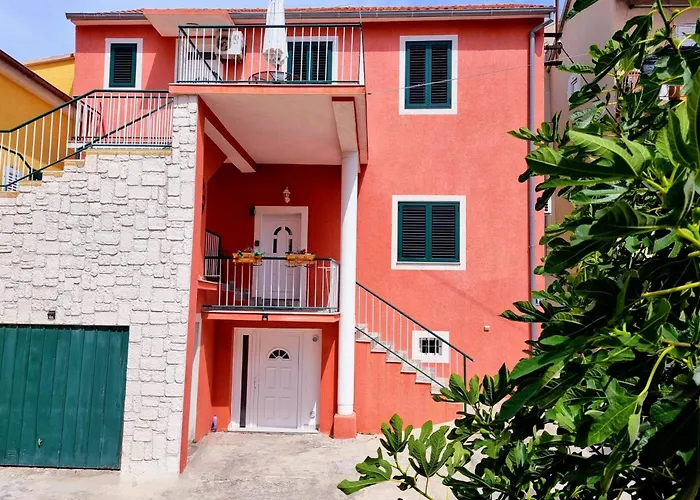 Glorianita Sweethome,centro, Free Parking,self Check- In *