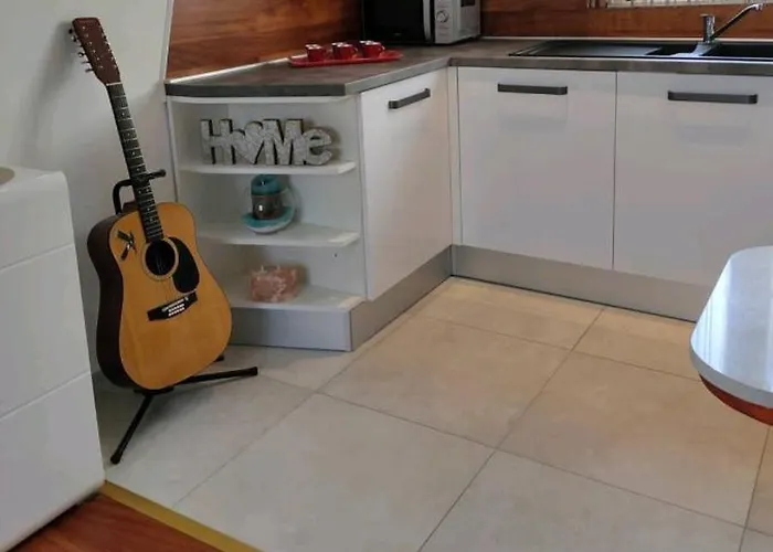 Glorianita Sweethome,centro, Free Parking,self Check- In Appartement *