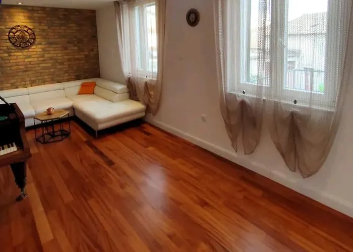 Glorianita Sweethome,centro, Free Parking,self Check- In