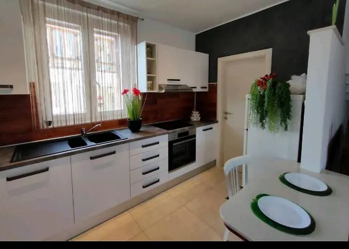 Glorianita Sweethome,centro, Free Parking,self Check- In *